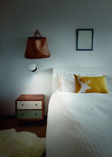 außergewöhnliche LED Wandleuchte Ara weiß