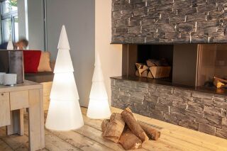 8 Seasons Design Dekoleuchte Shining Tree LED RGB rund 55 cm weiß