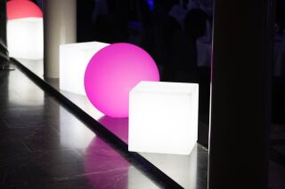 8 Seasons Design Dekoleuchte Shining Cube 43 cm verschiedene Farben