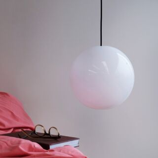 Dyberg Larsen Café Opal Pendelleuchte D20