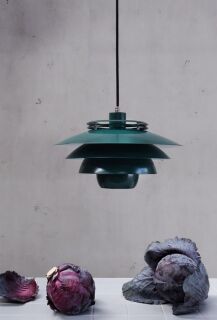 Dyberg Larsen Ejka Pendelleuchte dunkelgrün