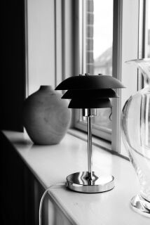 Dyberg Larsen DL16 Tischleuchte schwarz