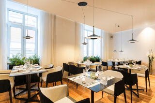 Mantra Pendelleuchte Orion 2 flg. LED schwarz