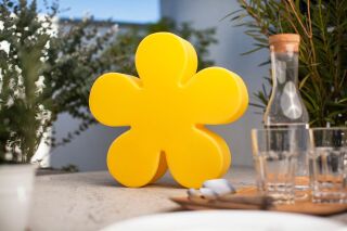 8 Seasons Design Motivleuchte Shining Flower 40 cm gelb