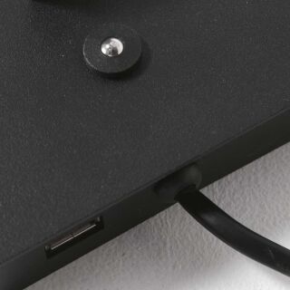 Steinhauer Retina Wandleuchte schwarz LED USB