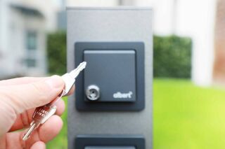 Albert Steckdosensäule abschließbar Typ 4412