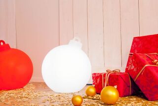 8 Seasons Design Dekoleuchte Shining Christmas Ball weiß